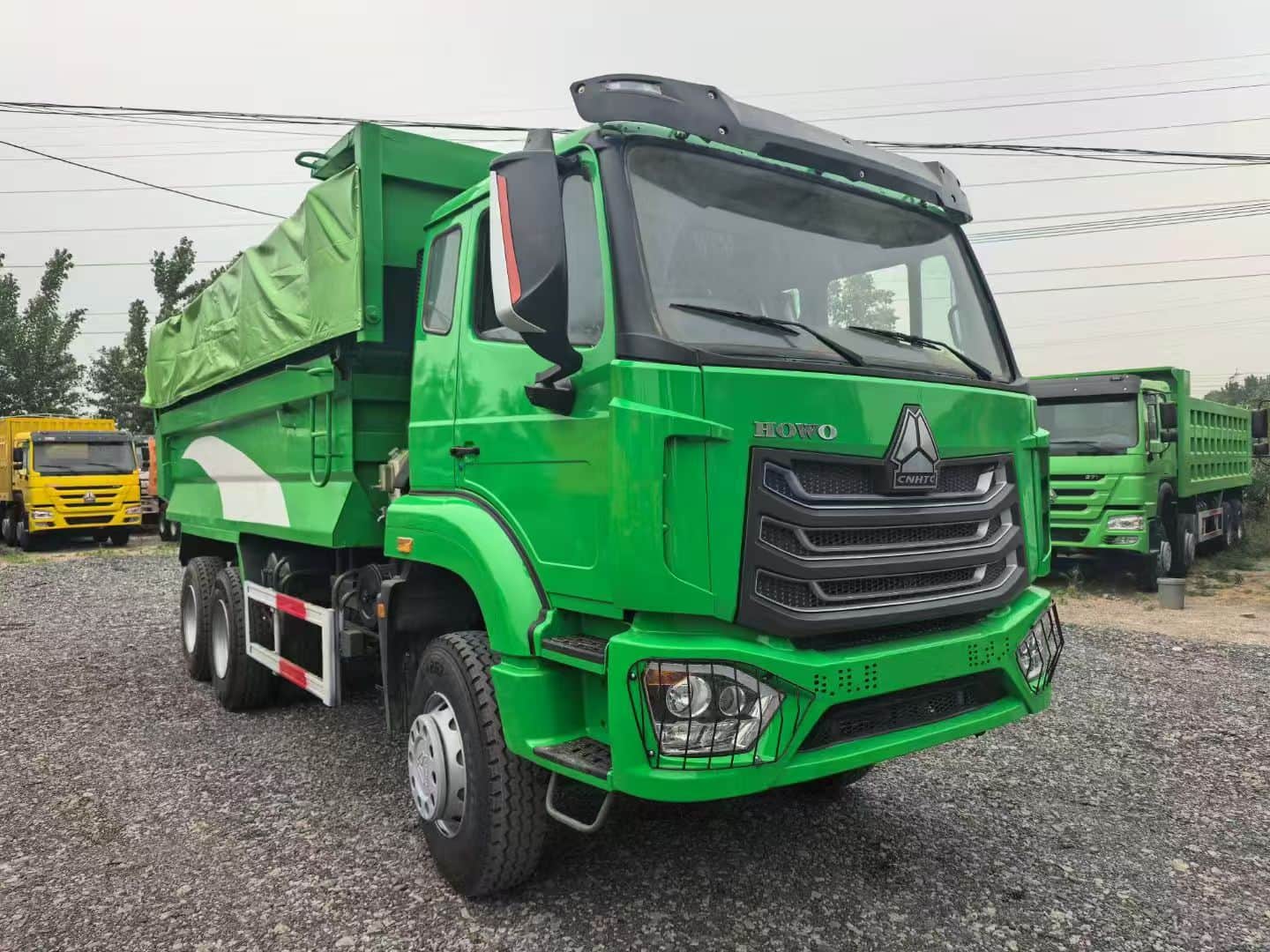Tovornjaki prekucniki SINOTRUK HOWO